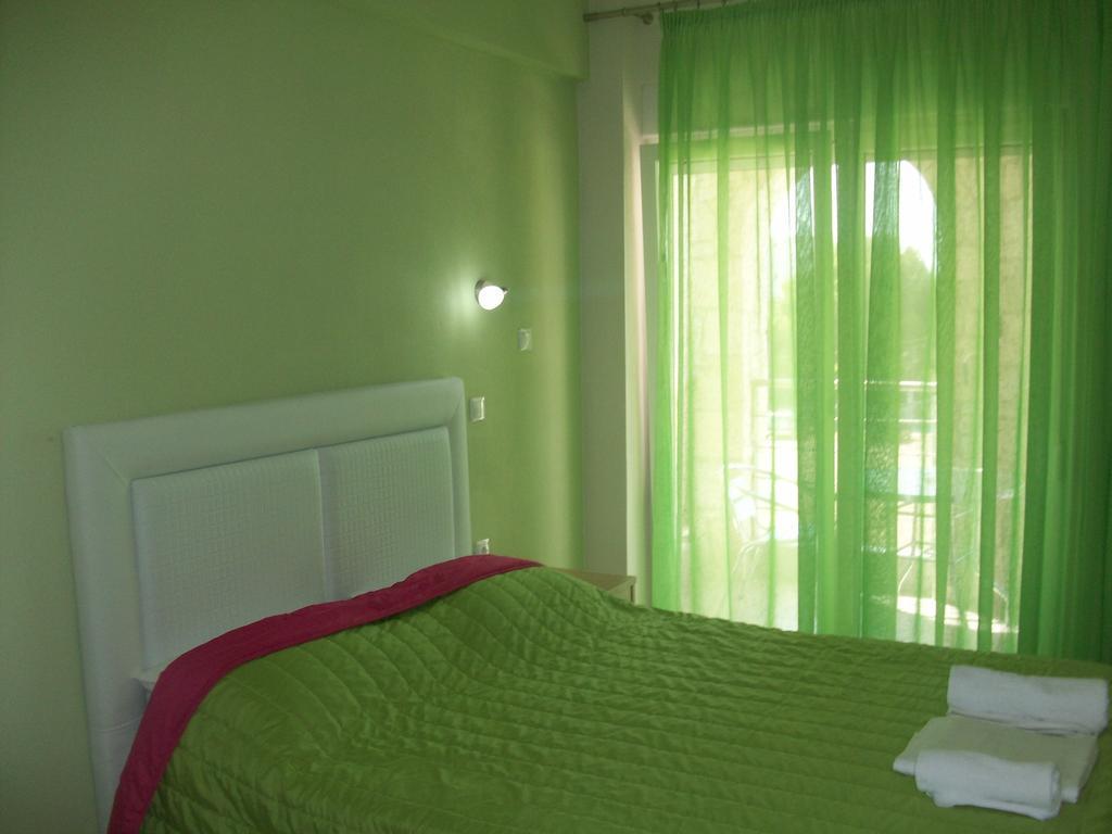 Mavridis Rooms Nikíti Szoba fotó